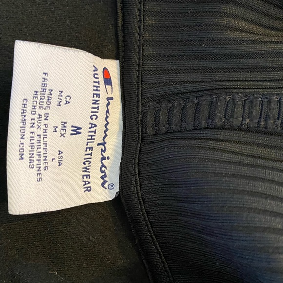 Champion Super soft fleece rib knit Hoodie Black Logo on sleeve Sz Medium - Picture 10 of 10